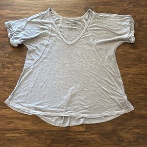 We The Free Light Gray Short Sleeve V-Neck Tee